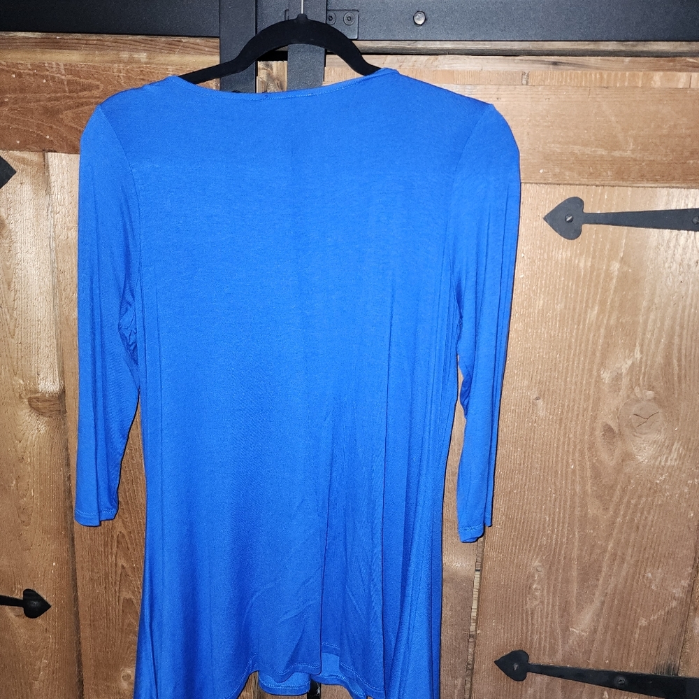 Blue Top - Picture 3 of 3